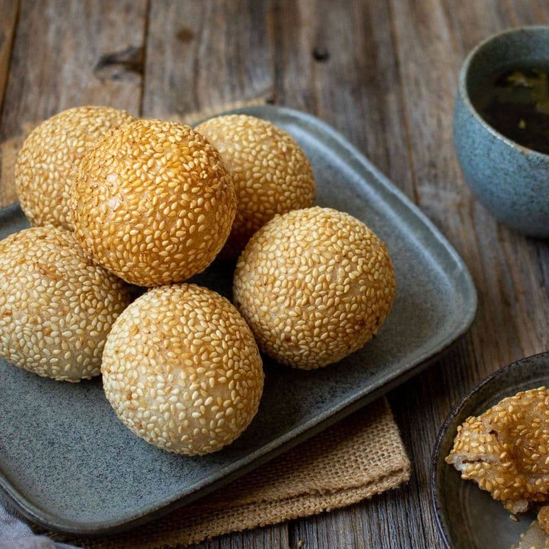 26. Sesames balls 红豆芝麻球- 4pc / 26. Sesames balls 