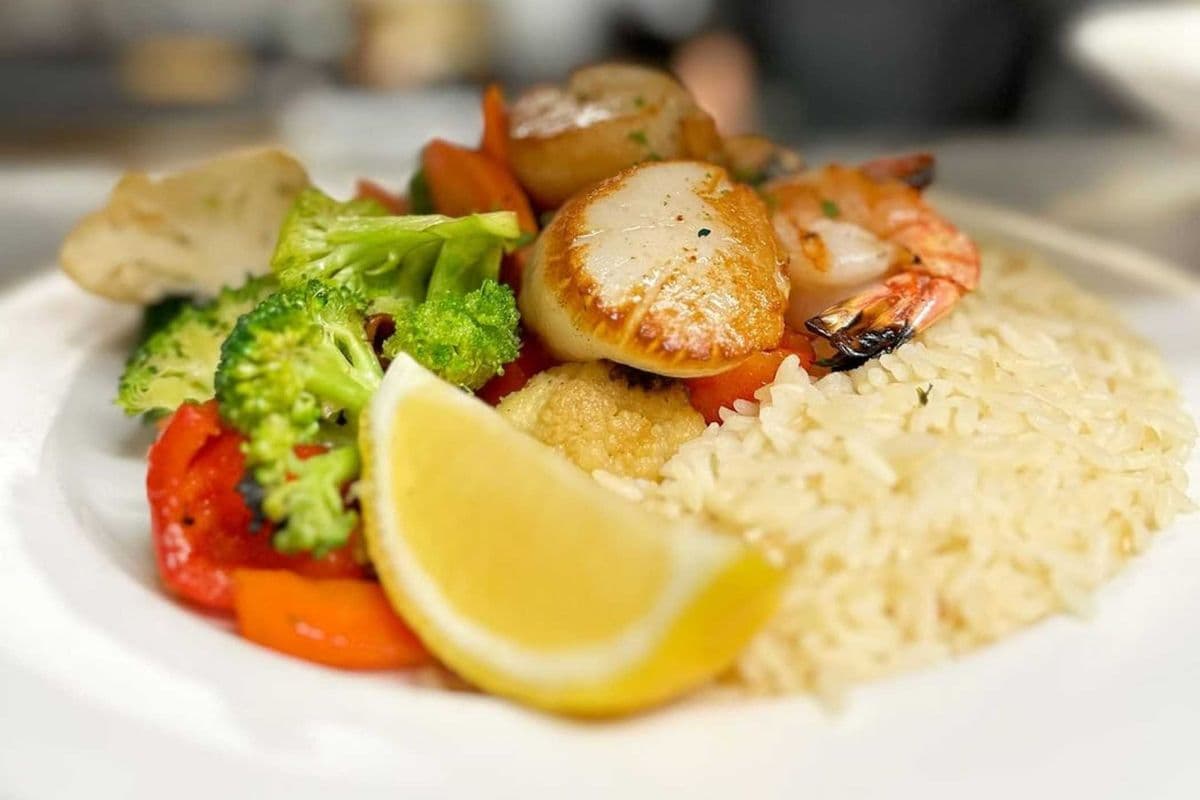 Shrimp + Scallop Souvlaki