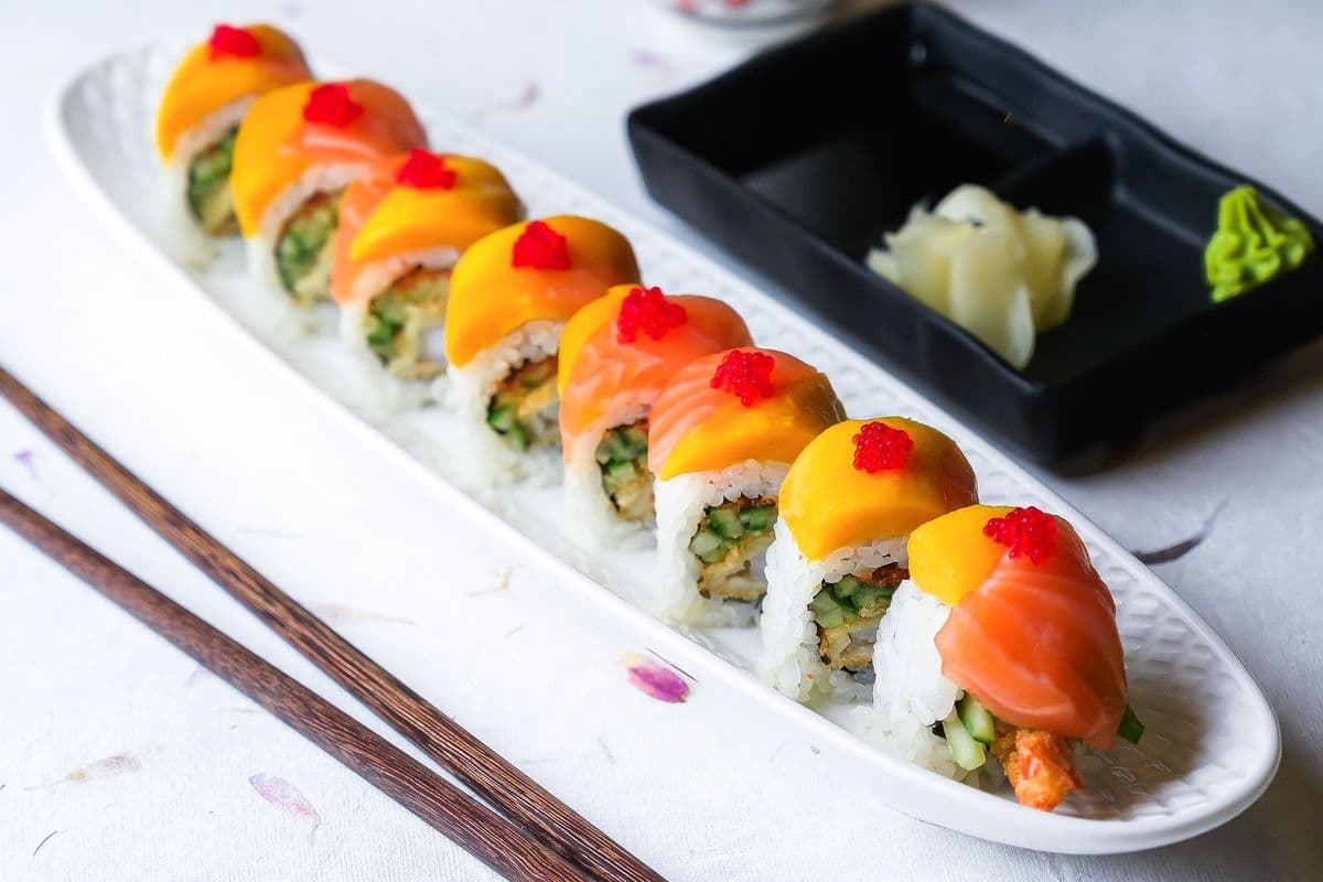 Mango Paradise Roll