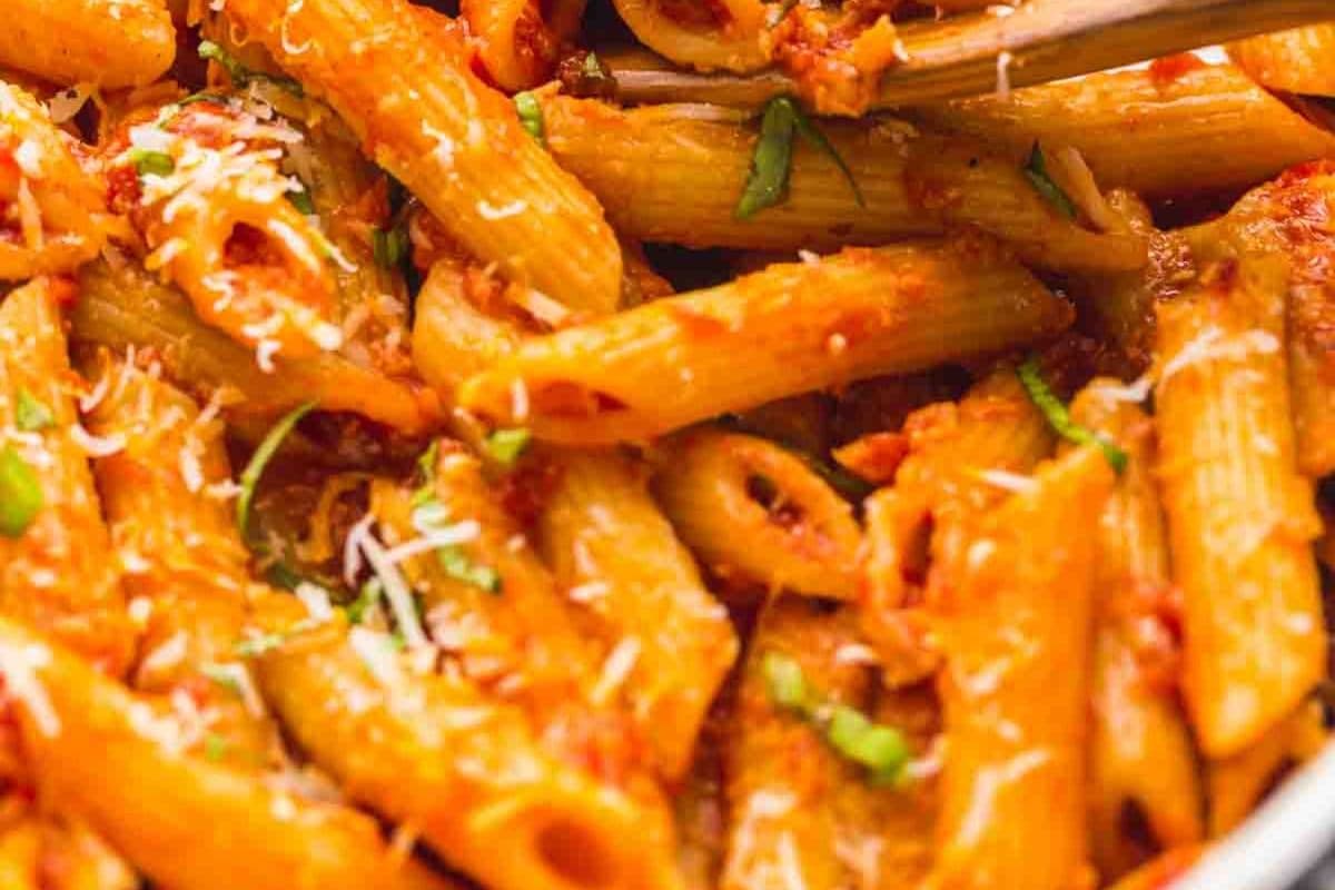 Arrabiata Pasta (Red Sauce)