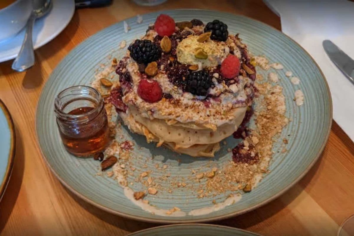 Vegan Buttermilk Pancakes