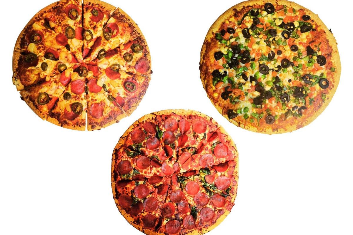 3 Pizzas Deal