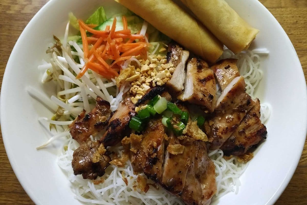 Grilled Lemongrass Chicken and Spring Rolls (Thit Nuong Cha Gio)