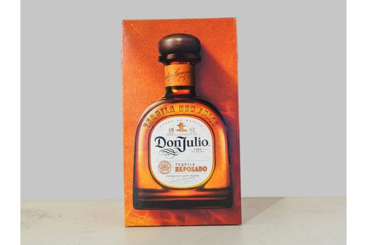 Don Julio Reposado Tequila Don Julio, Sa De CV (1 x 750 ml)