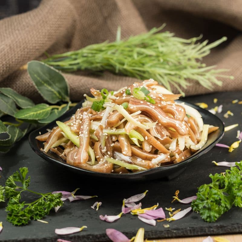Celery and Pig's Ear in Garlic and Soy Sauce
