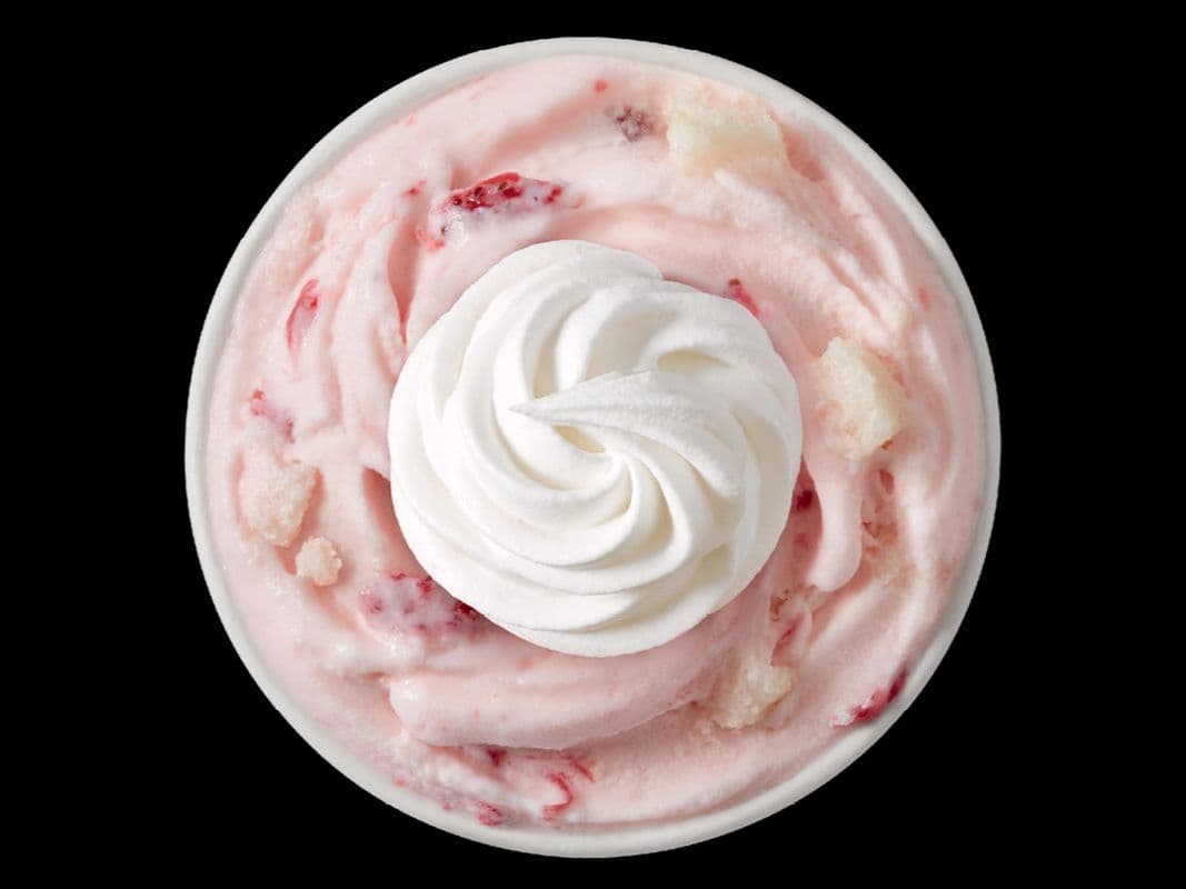 NEW! Strawberry Angel Food Cake Blizzard® Treat
