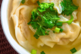 Wonton Soup (12 pcs)