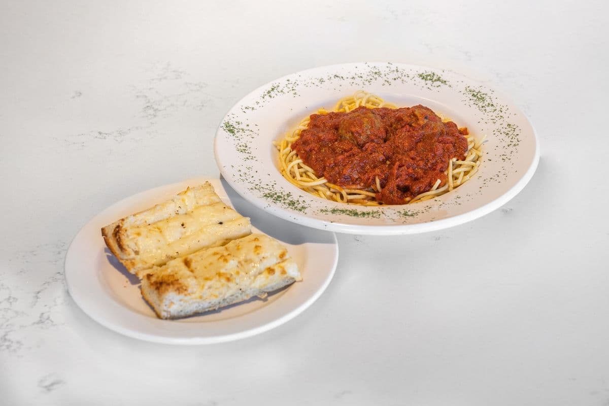Spaghetti/Penne and Meatballs or Meat Sauce