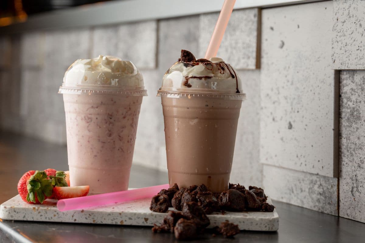 Peanutbutter Shake (16 OZ)