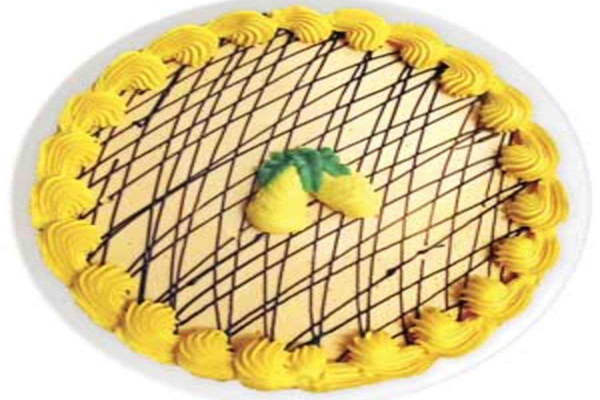 SARA MANGO ICE CREAM CAKE