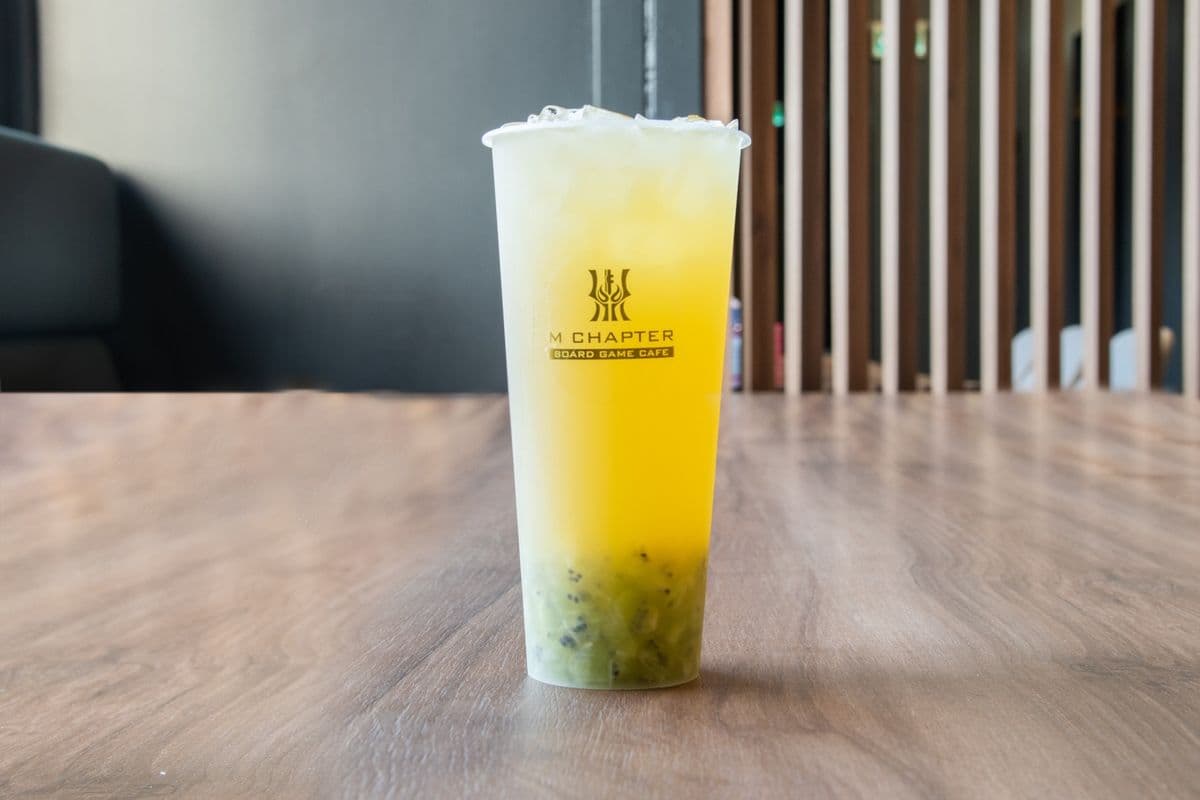 Fresh Kiwi Green Tea 满杯奇异果 (700cc)