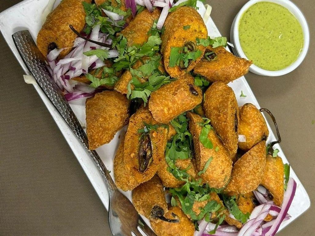 Cut Mirchi