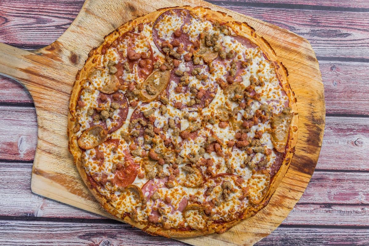 Small Kanaka Meat Pizza