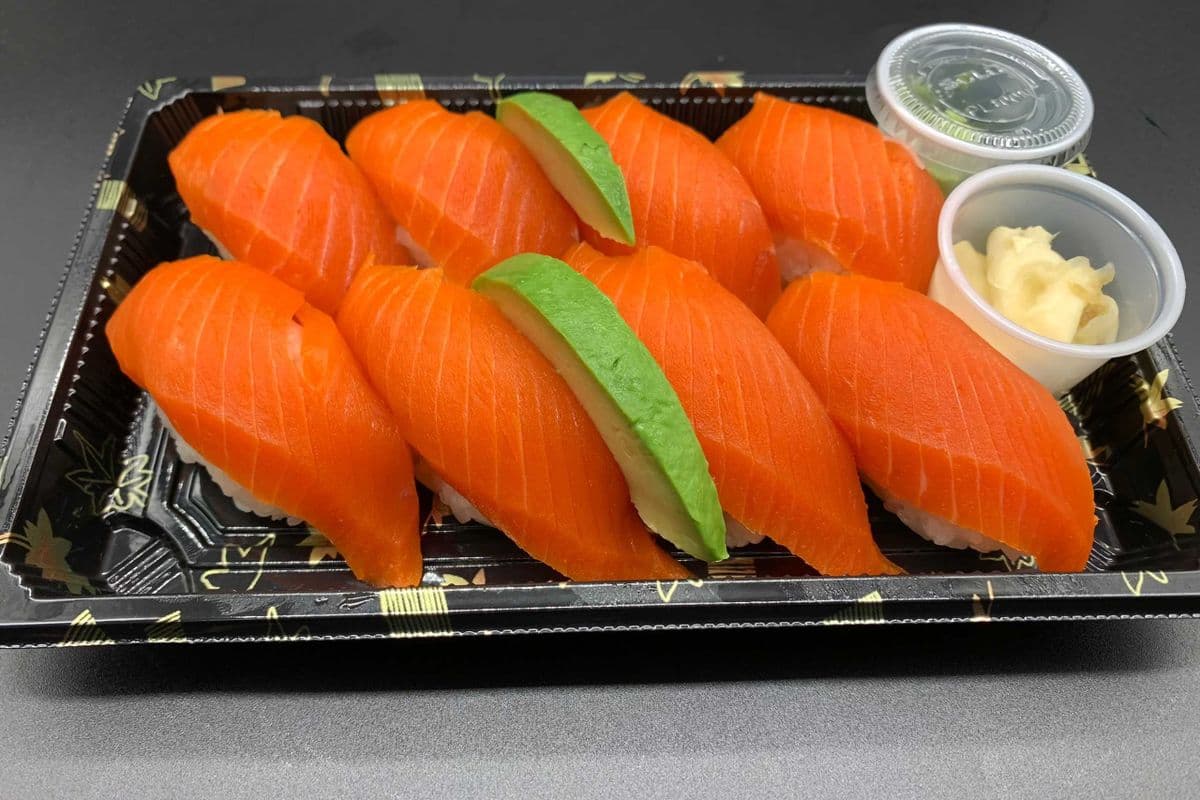 Sockeye Nigiri Combo (8 pcs)