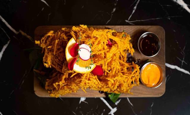 Chiang Rai Thai Kitchen (2070 Avenue Rd) | Order Delivery & Take Out ...