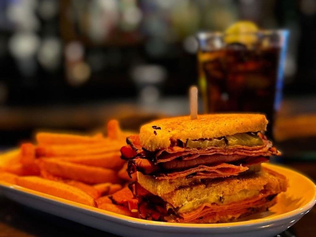 Smoked Meat Sammy