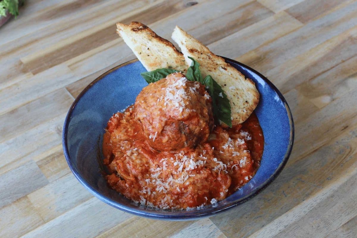 Spaghetti & Meatball