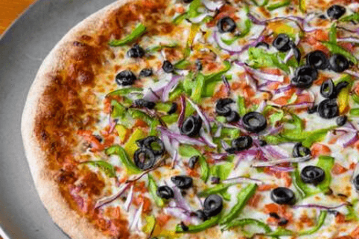 Pizza Végétarienne / Vegetarian Pizza