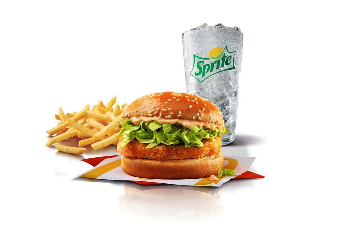 Spicier Szechuan McChicken Extra Value Meal [840-1050 Cals]