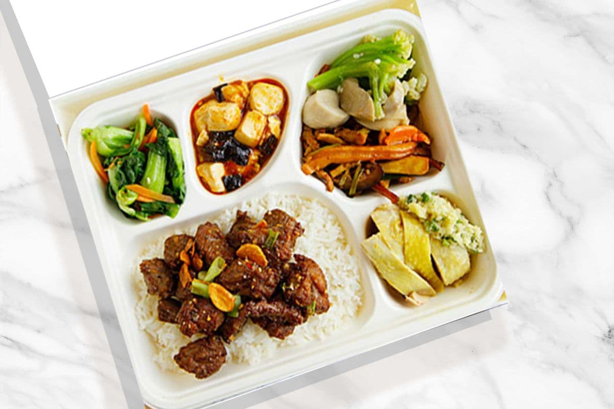 Delux Garlic Beef Steak Bento Box 豪華蒜香菲力便當