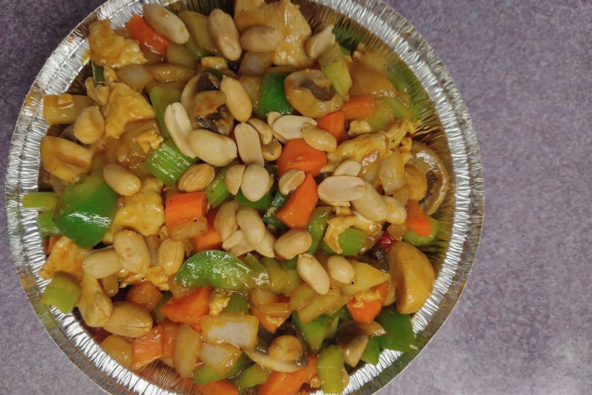 Q001. Kung Pao Chicken