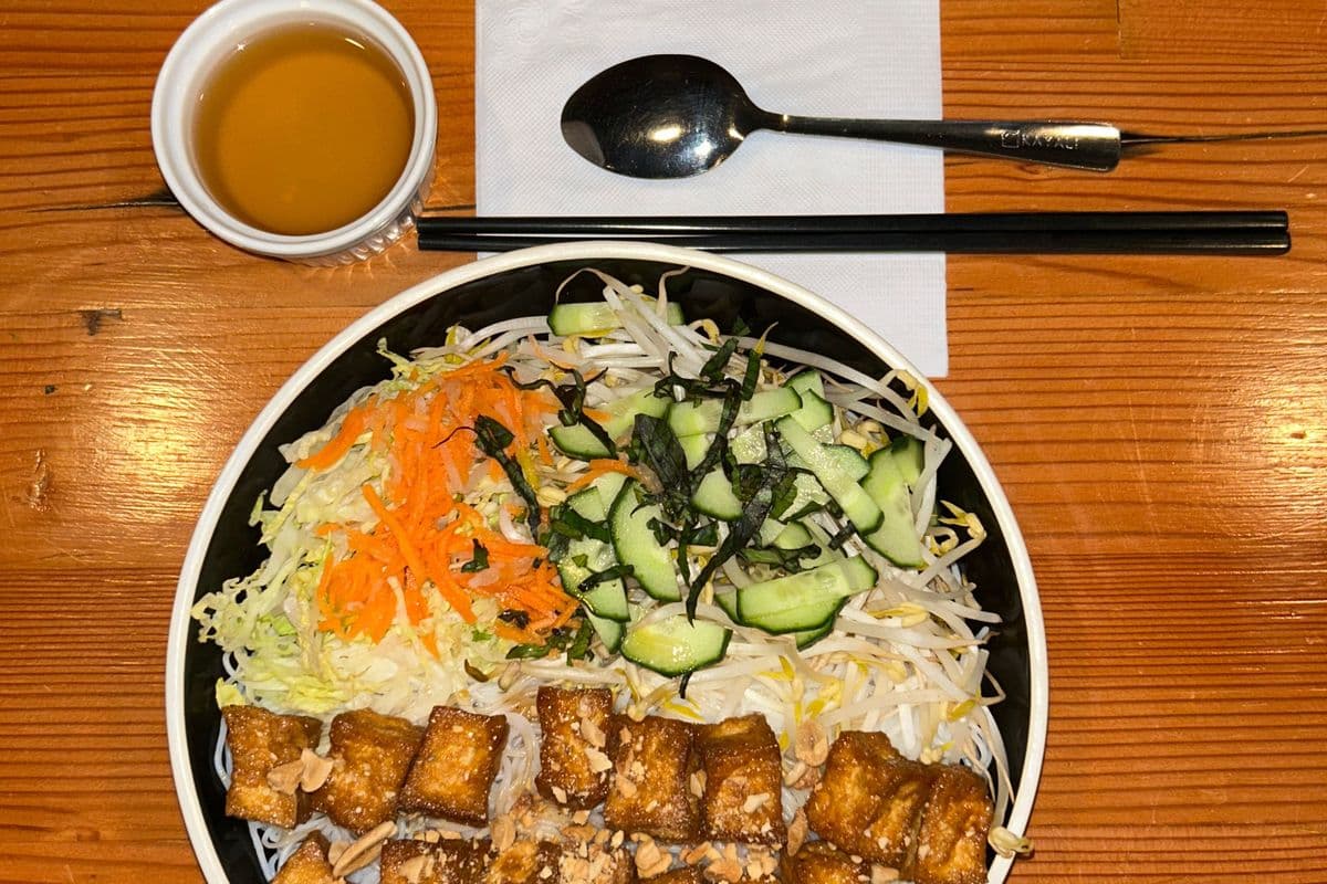 23. Stir-Fried Tofu Vermicelli