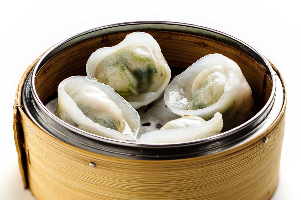 D06. Spinach and Shrimp Dumplings (4 pcs)