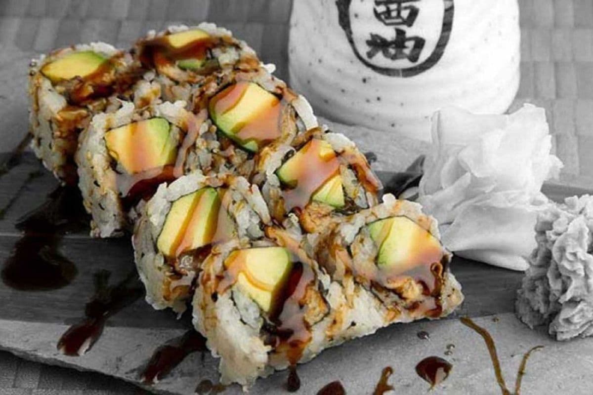 B.C. Roll (8 pcs)