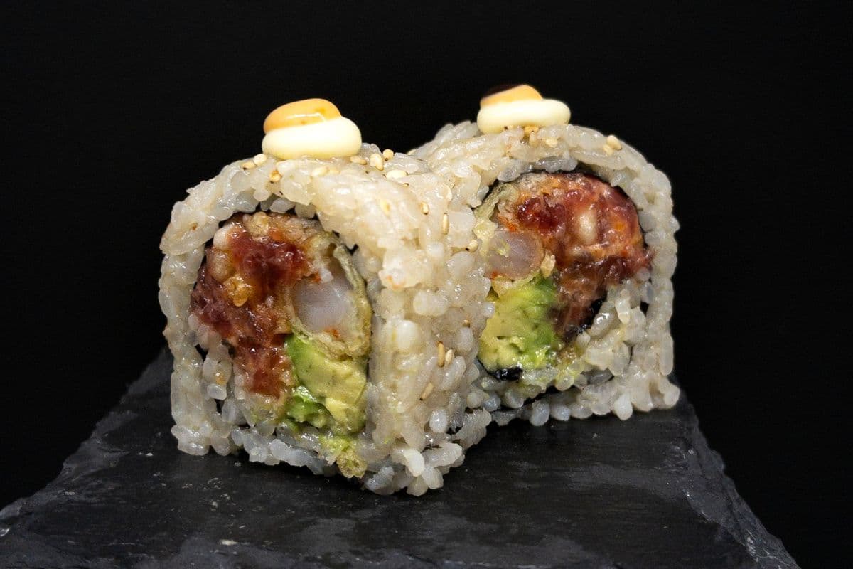 C11. Ultra Spicy Tuna (8 Pcs)
