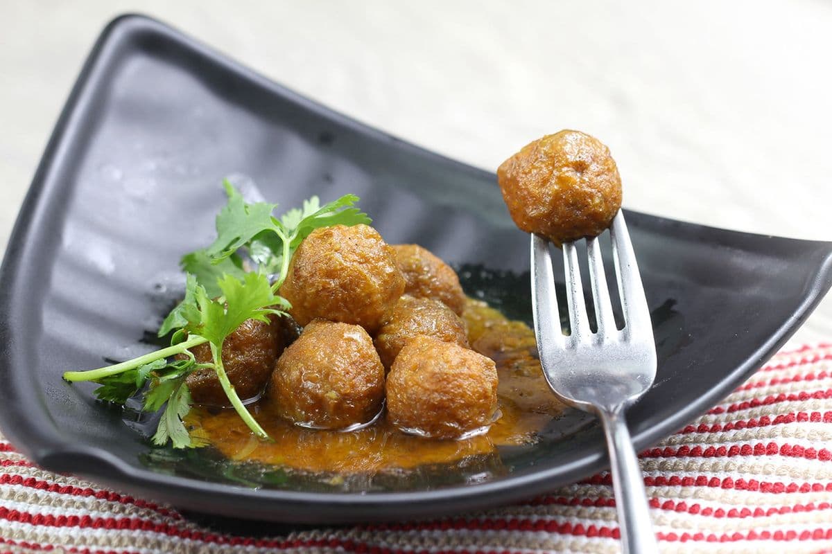 A08. Fish Balls in House Special Spicy Sauce