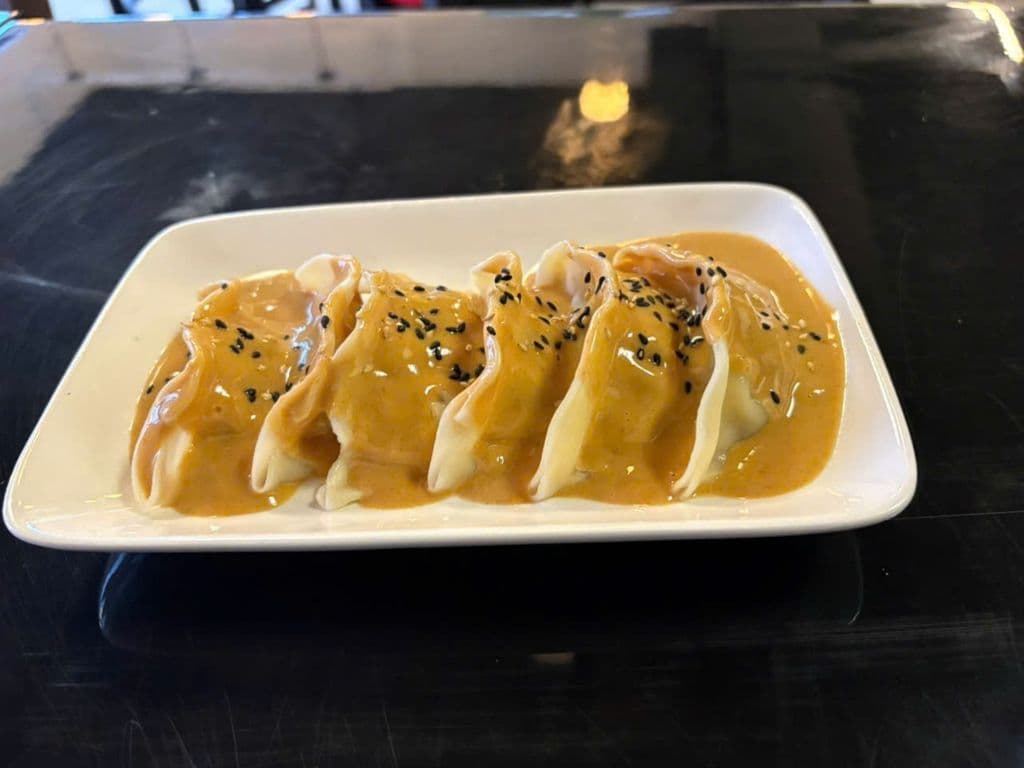 2x Dumping Poulet sauce Arachide / 2x Chicken Dumpling Peanut butter sauce 