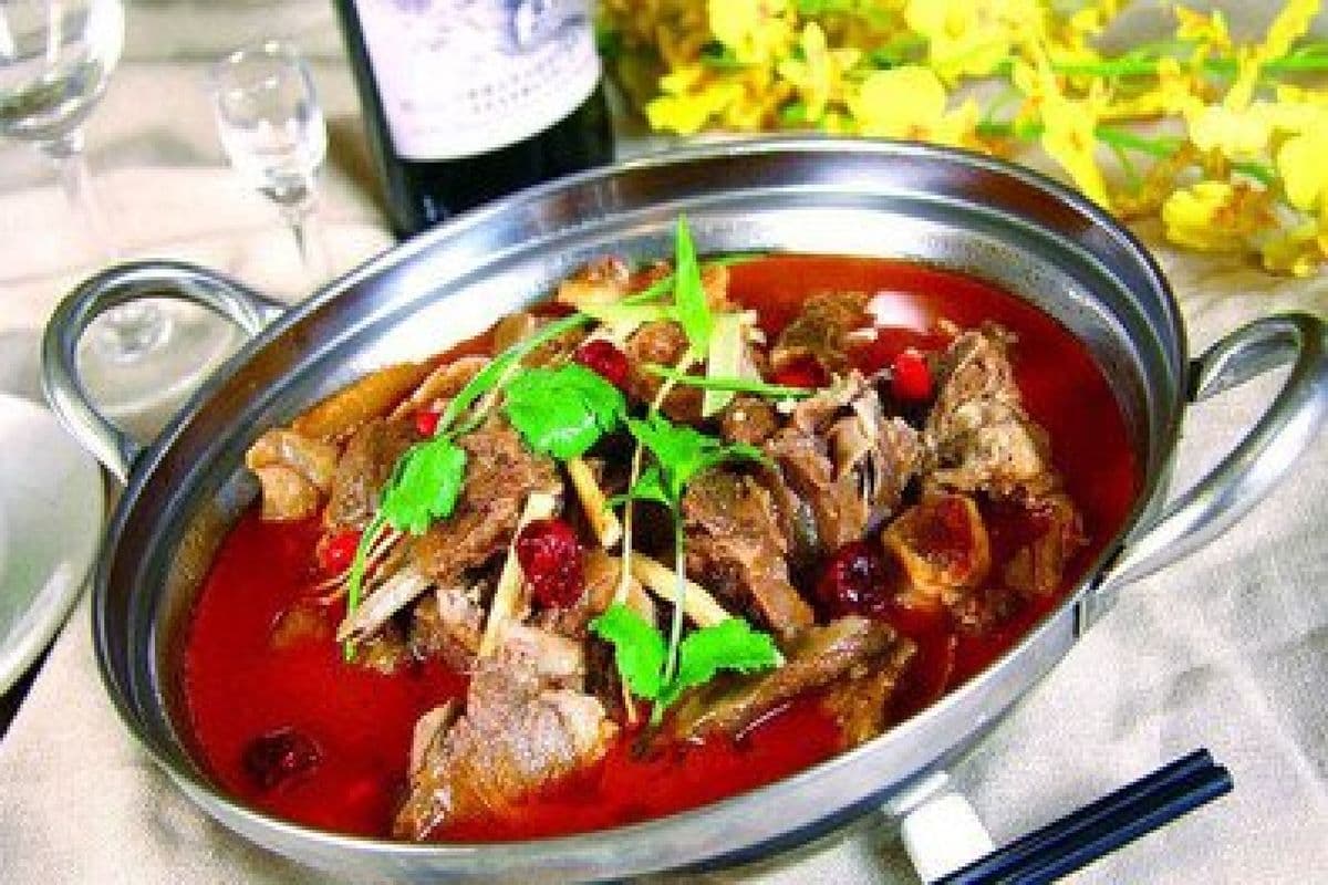 Spicy Lamb Ribs Hot Pot（红焖羊排锅底）