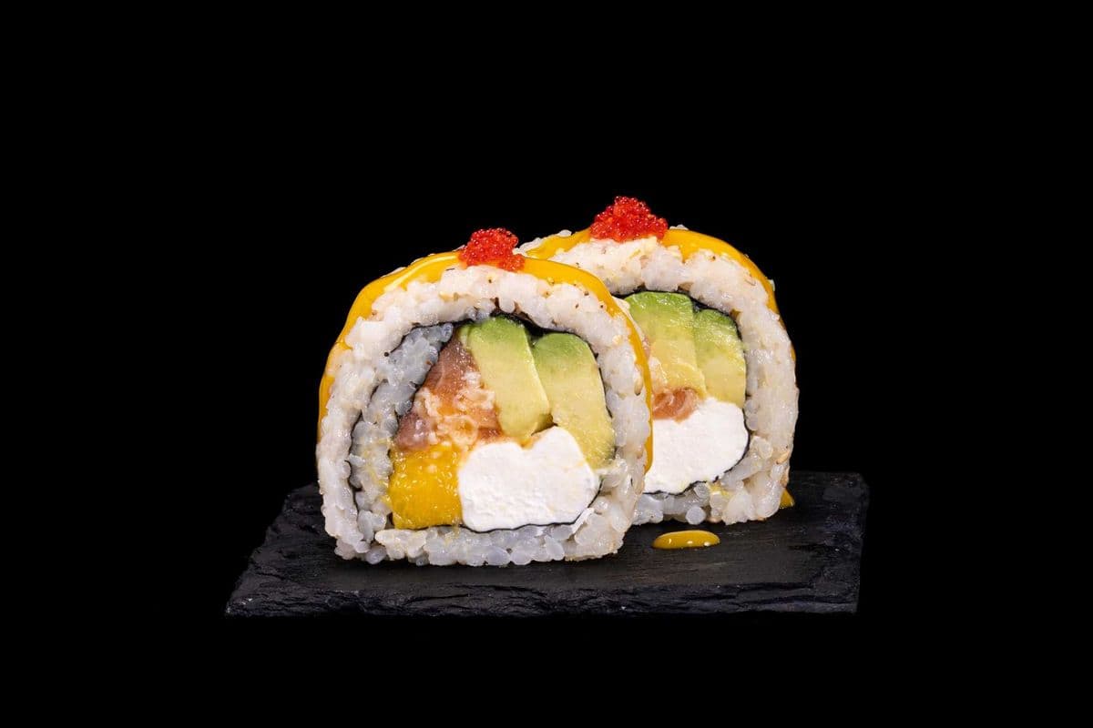 R13. French Kiss Roll (8pcs)