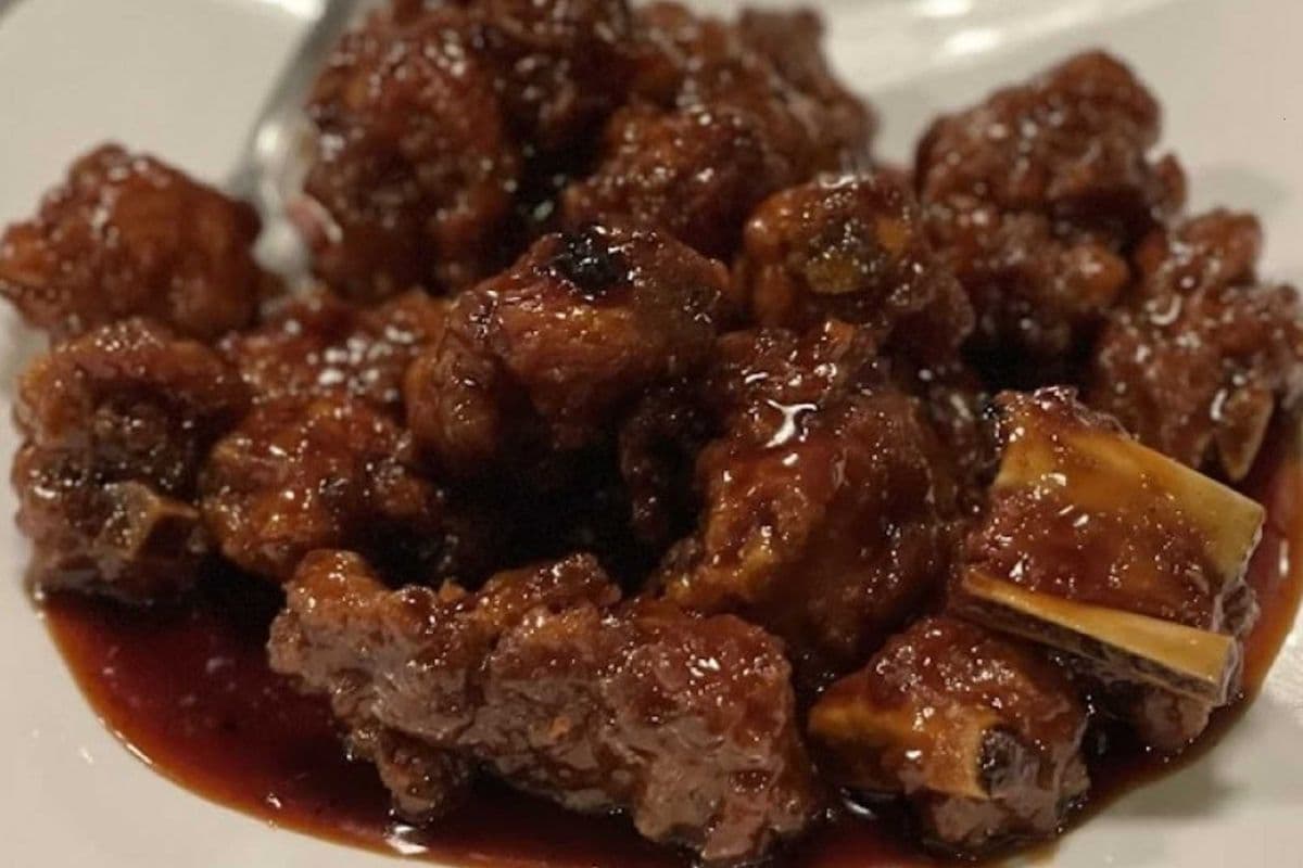 P6. Sweet Soy Glazed Spare Ribs