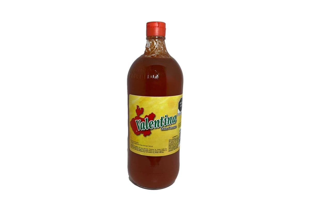 Salsa Valentina Etiqueta Amarilla (yellow Label Hot Sauce) (1 L) (32 oz)