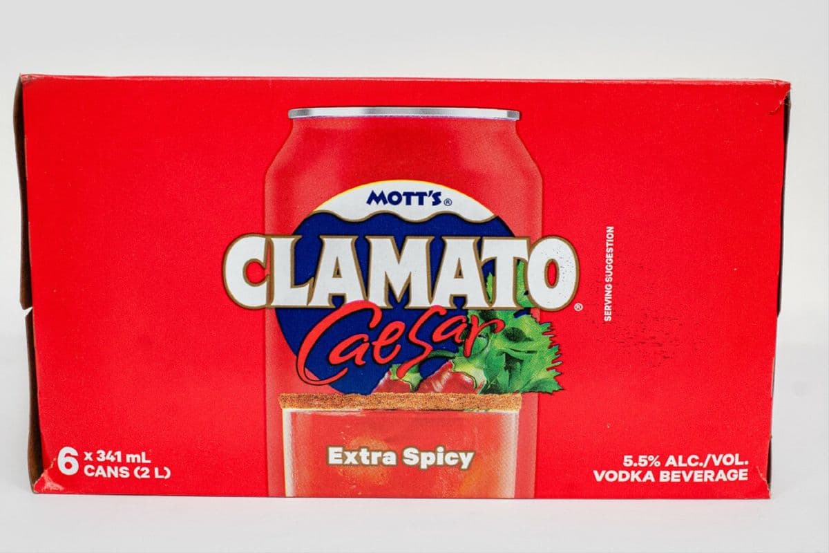 Mott's Clamato Extra Spicy Caesar Vodka (1 x 458  ml)