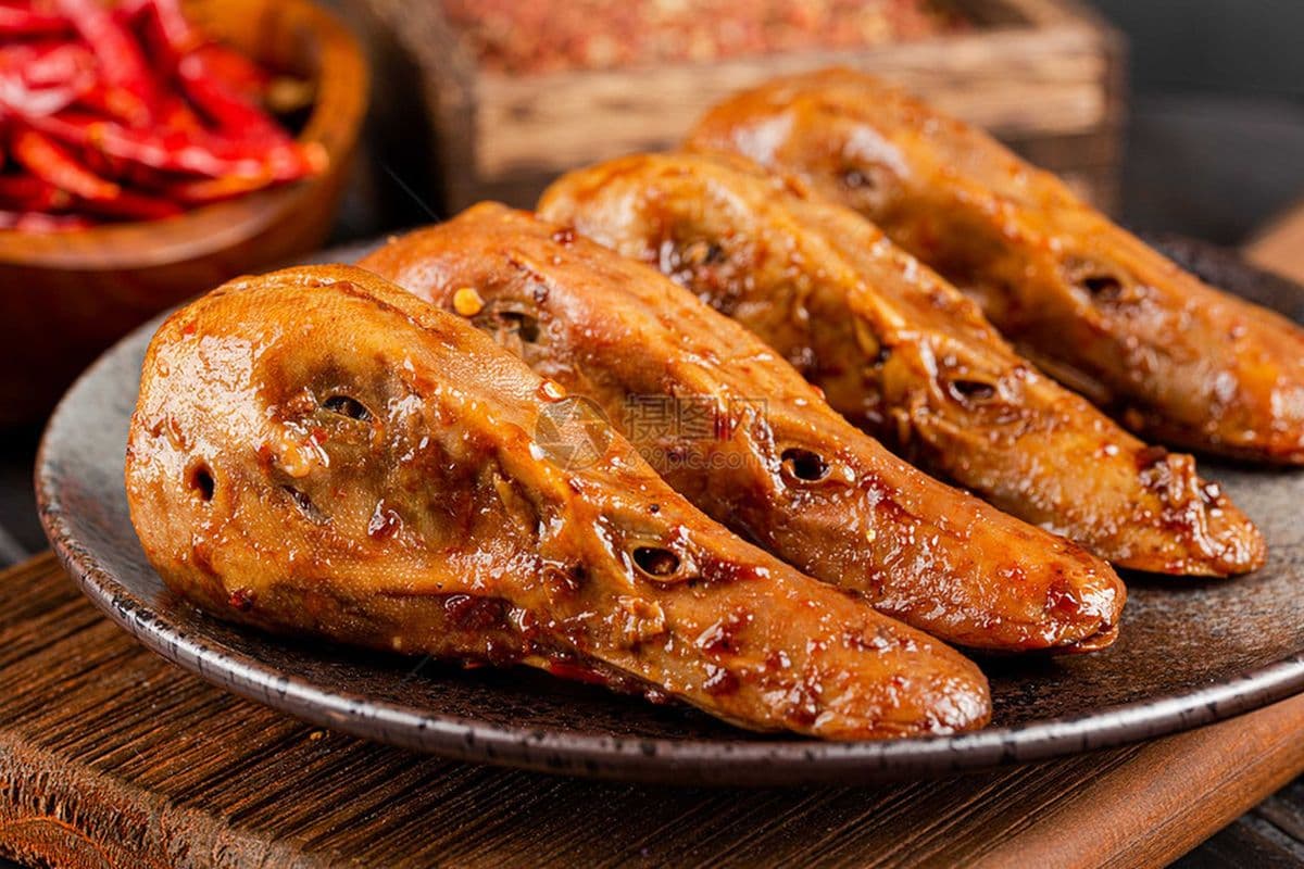 Braised duck head 周黑鸭风味鸭头