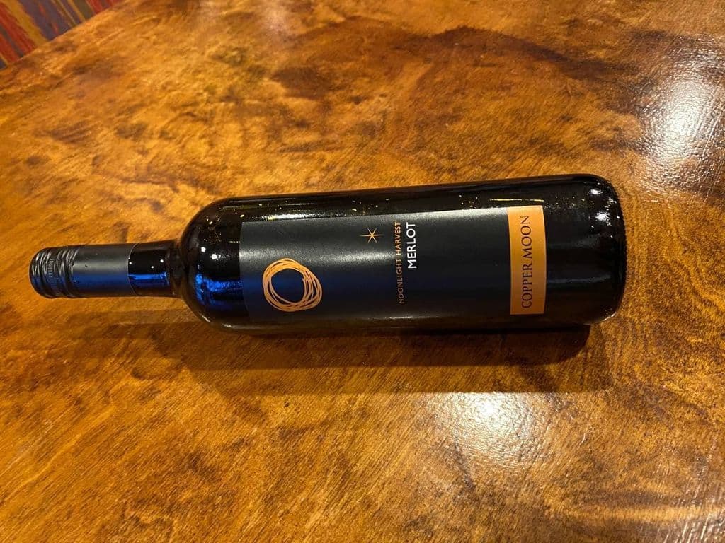 Copper Moon Merlot bottle 750ml (12.5% alc.vol)