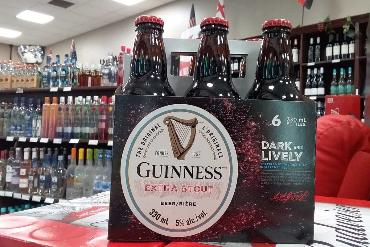 Guinness Extra Stout 6 bottles (1 x 6 x 330 ml bottles)