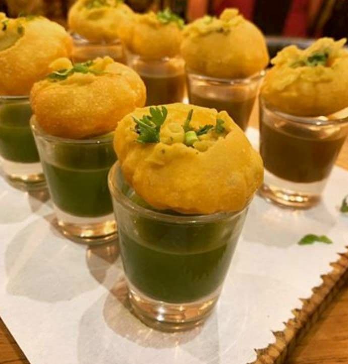 Golgappa Pani Puri (fait maison et frais) ( 6 mcx) / Golgappa Pani Puri (house made and fresh) (6pcs)