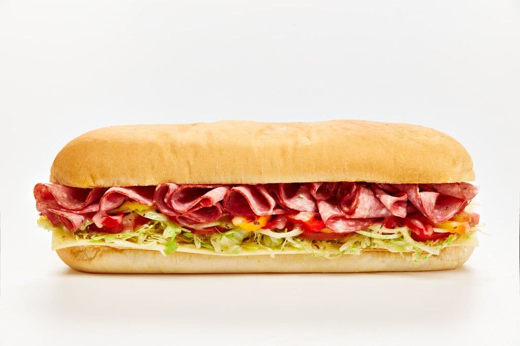 Large Italian Salami Sub Combo / Grand sandwich au salami italien