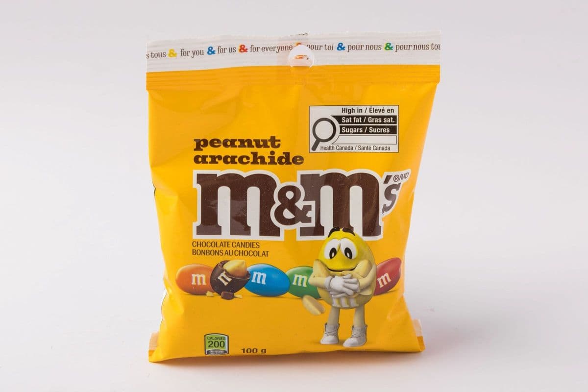 M&M Peanut Peg Pack (100g)