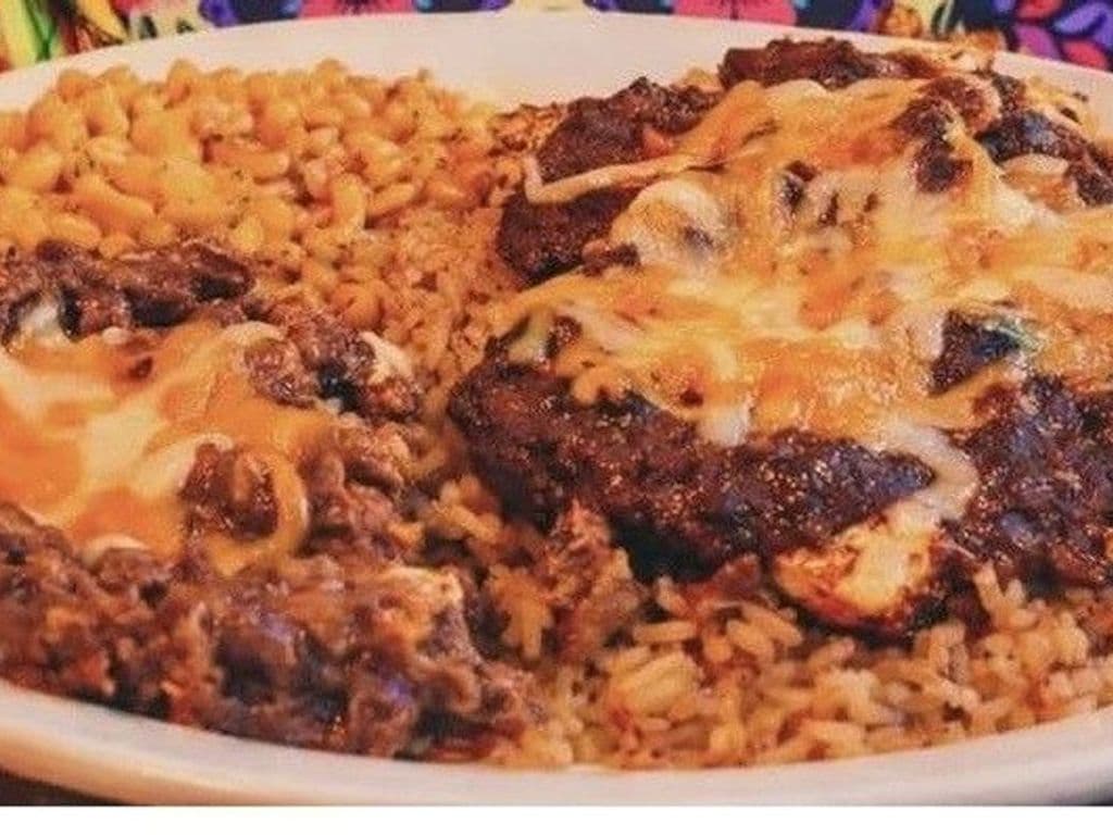 POLLO CON MOLE [GF] O