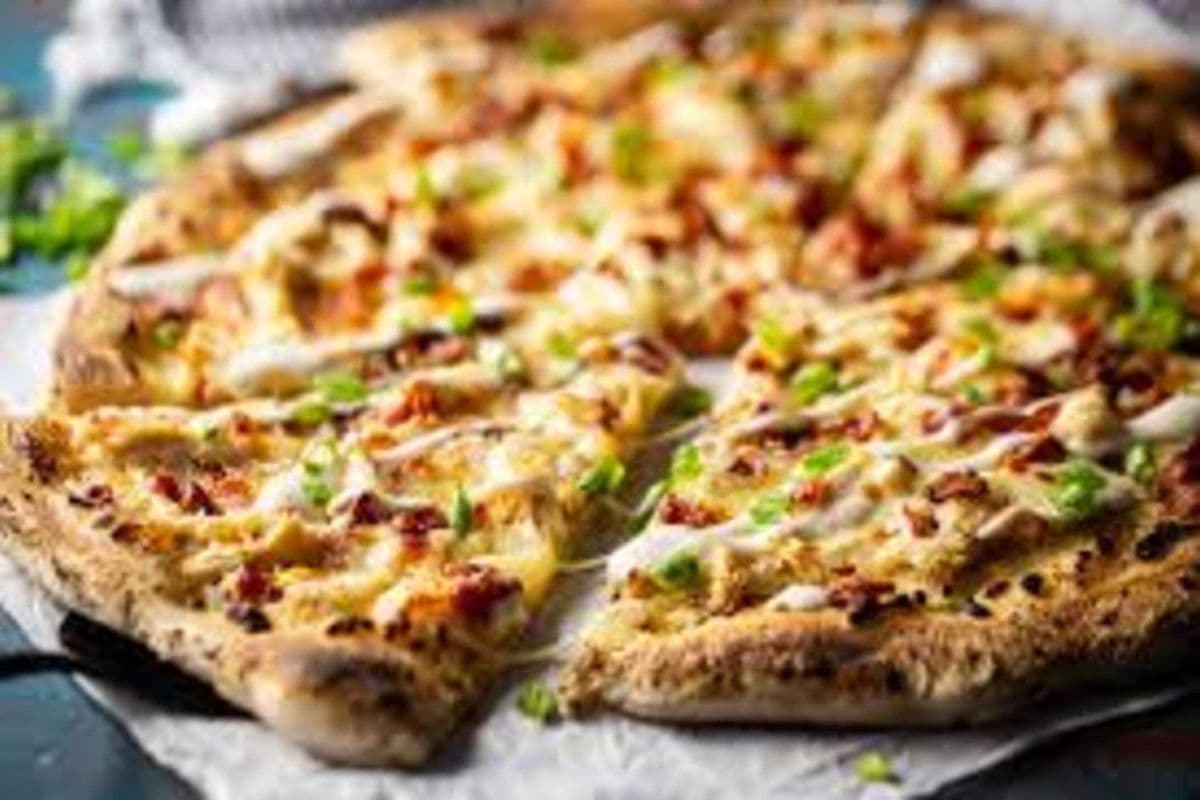 BACON CHICKEN PIZZA