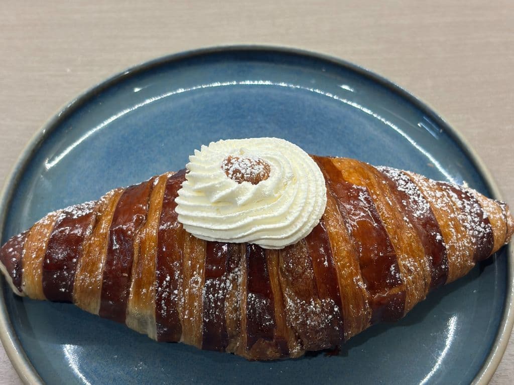 Nutella Croissant