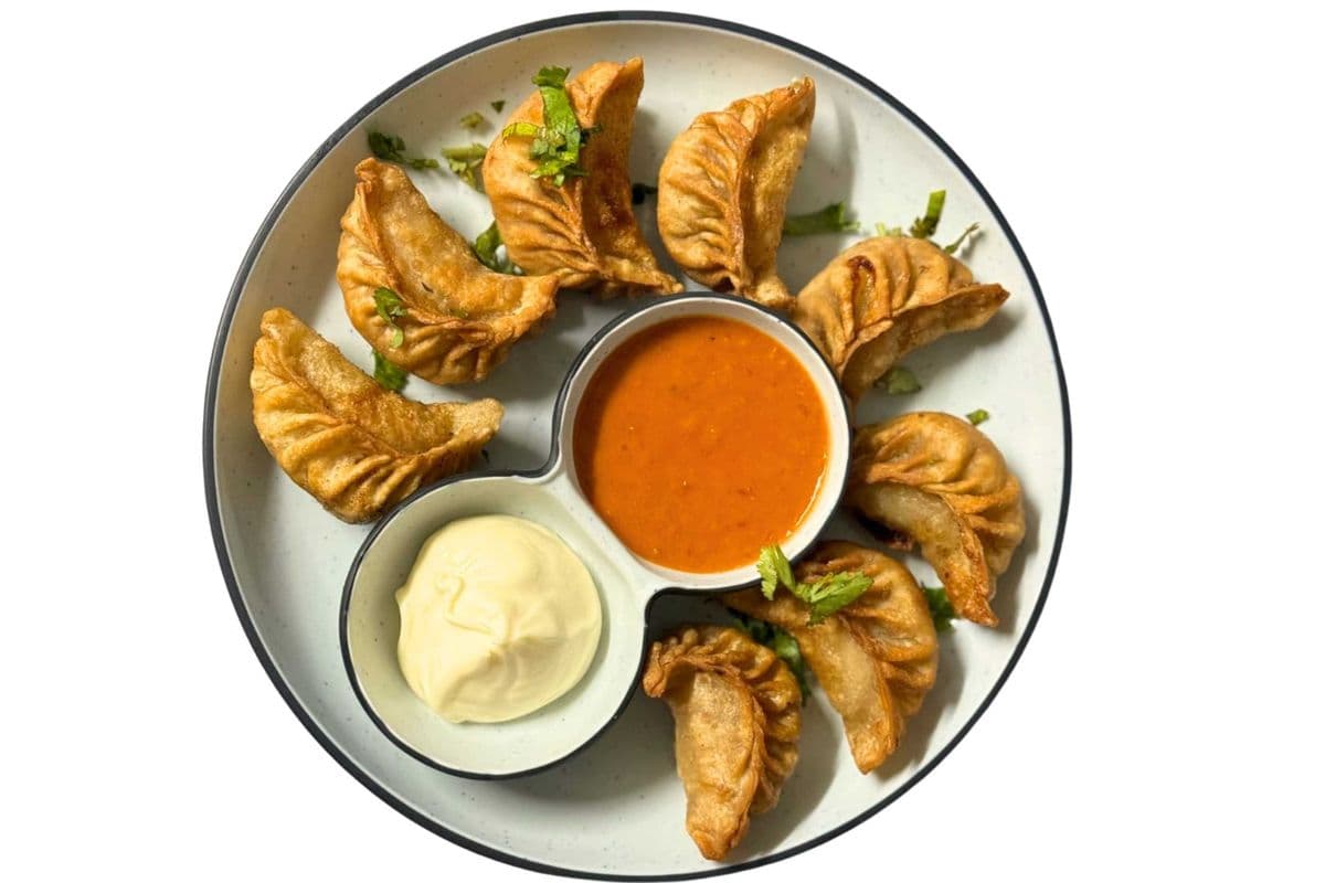 Fried Mix Veg Momos (8 pcs)
