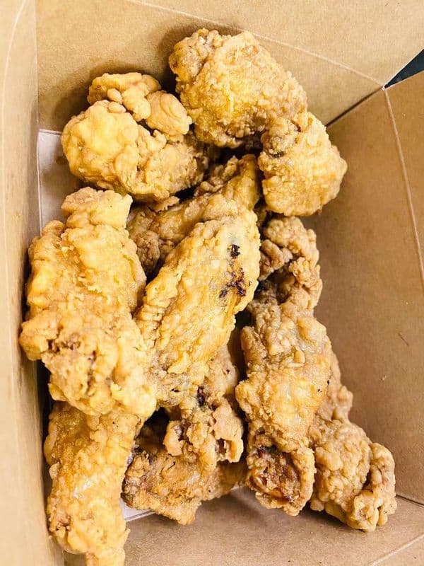 Golden-Fried Chicken Wings （12 pcs）