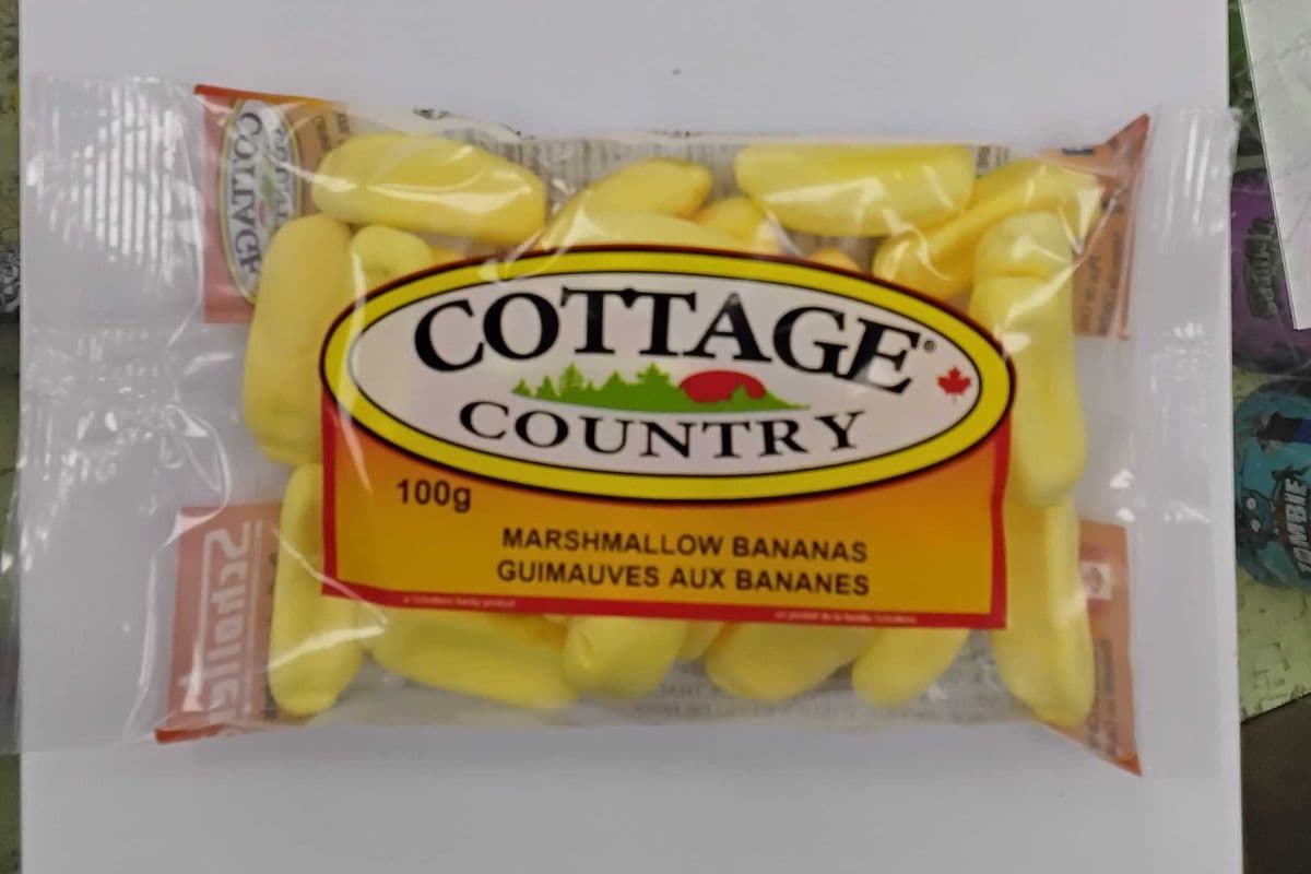 COTTAGE COUNTRY MARSHMALLOW BANANAS (100g)