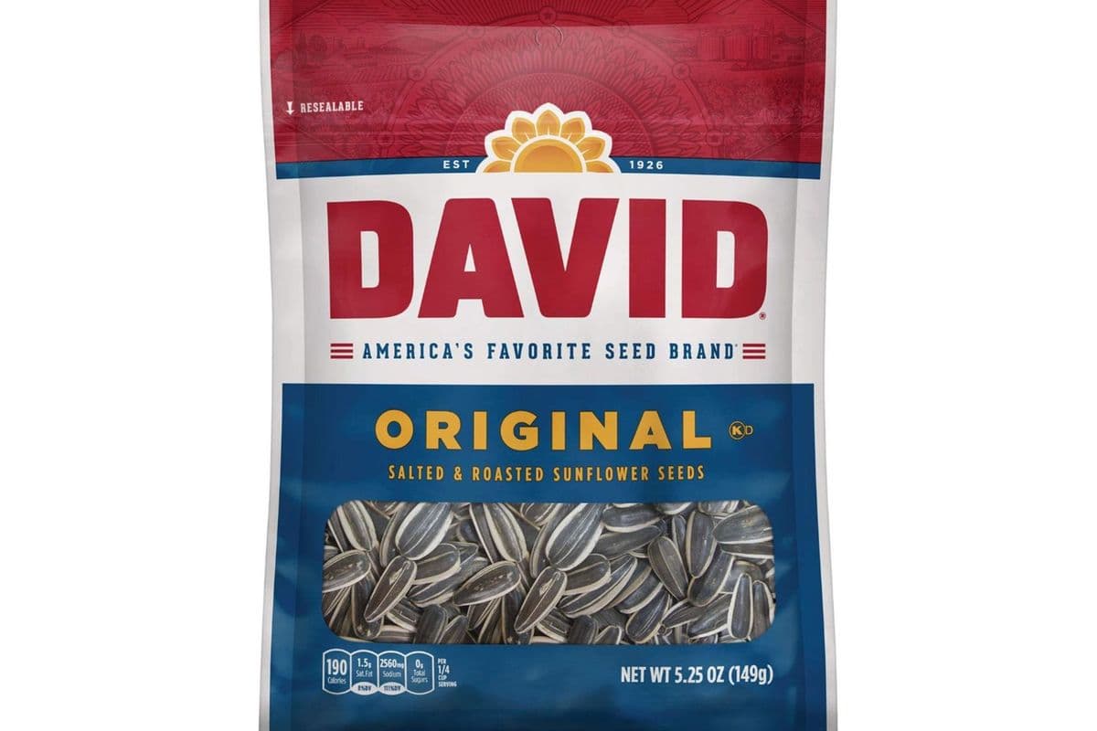 David Original Salted & Roasted Sunflower Seeds (149 g)