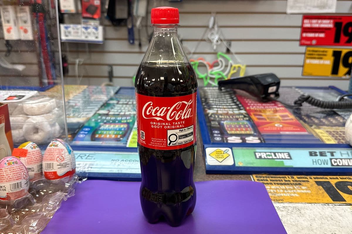 Coke Bottle (710 ml)